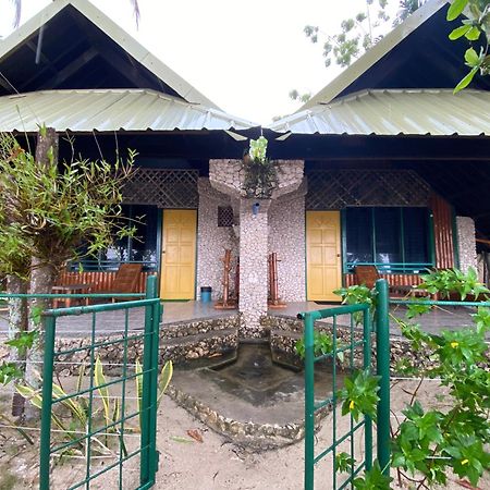 Ravenala Beach Bungalows โมอัลโบอัล ภายนอก รูปภาพ