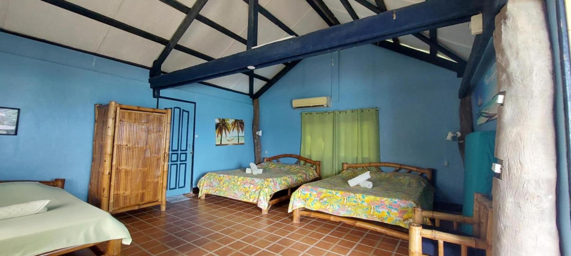 Ravenala Beach Bungalows โมอัลโบอัล ภายนอก รูปภาพ