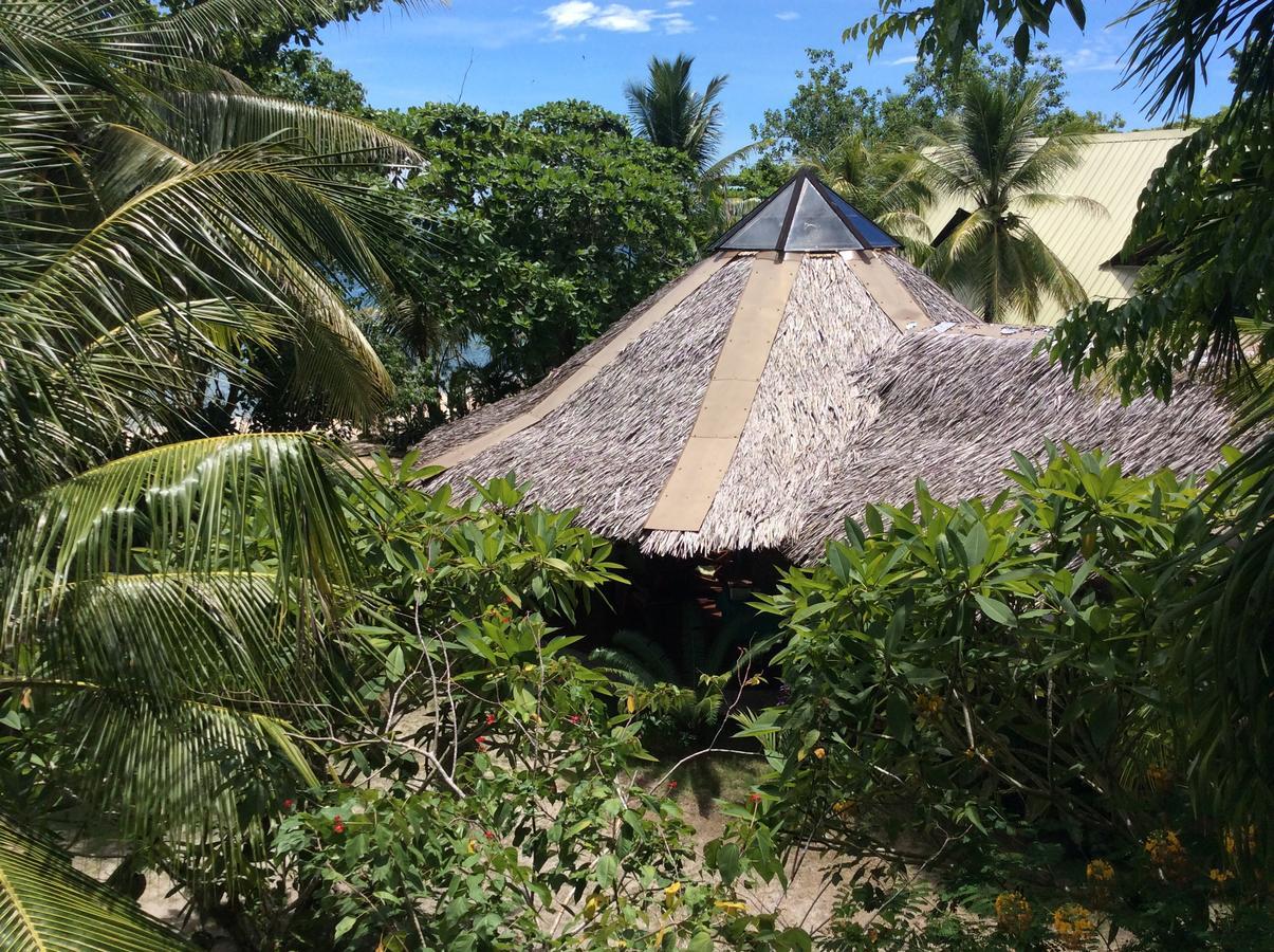 Ravenala Beach Bungalows โมอัลโบอัล ภายนอก รูปภาพ