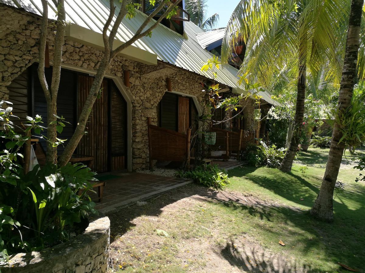 Ravenala Beach Bungalows โมอัลโบอัล ภายนอก รูปภาพ